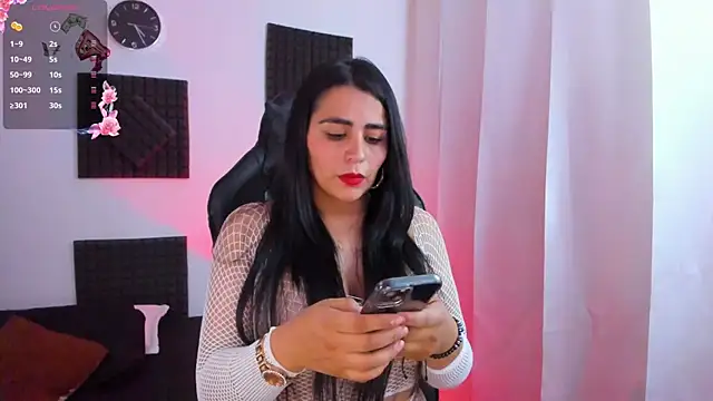 hannarusso online show from 10/28/25, 09:25