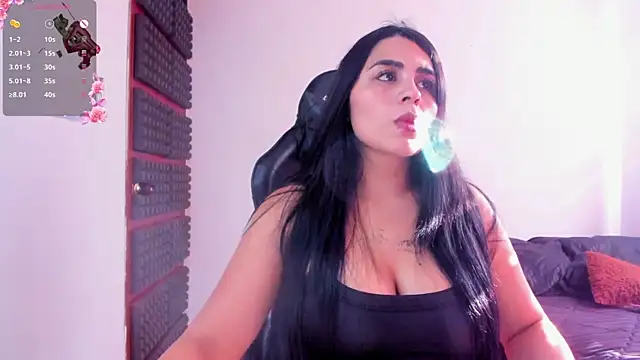 Snapshot of hannarusso chatting on 01/17/26, 09:40 hannarusso online show from 01/17/26, 09:40