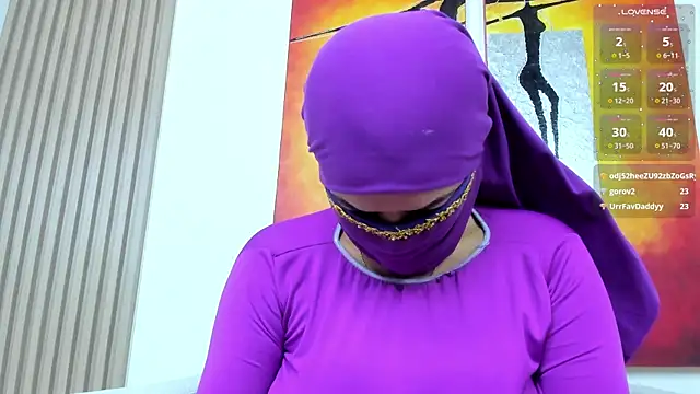 Layla arabelle online show from 03/21/25, 12:51