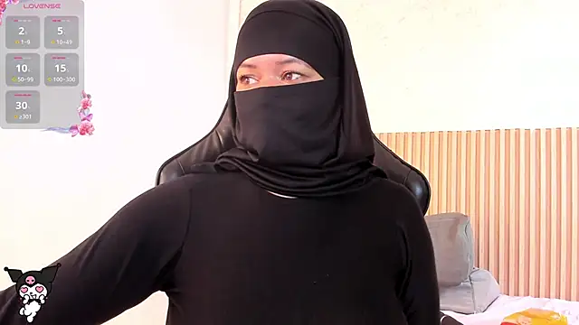 Layla arabelle online show from 05/27/26, 03:08