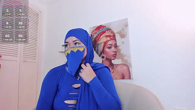 Layla arabelle online show from 09/10/25, 08:08