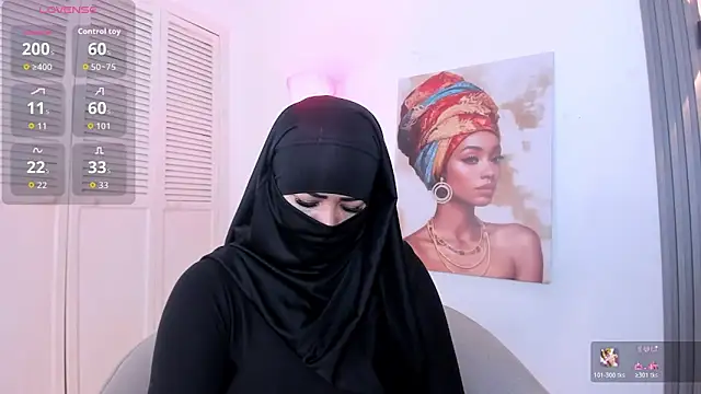 Snapshot of Layla_arabelle chatting on 02/24/26, 08:10 Layla arabelle online show from 02/24/26, 08:10