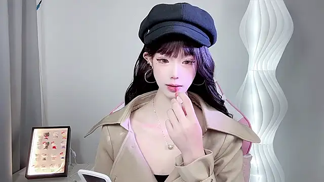 Snapshot of Gogo-888 chatting on 10/27/25, 11:11 Gogo-888 online show from 10/27/25, 11:11