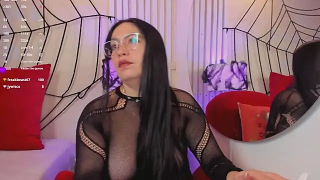 AliceCorner online show from 10/30/25, 12:47