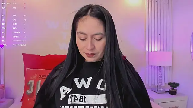 AliceCorner online show from 11/11/25, 12:00