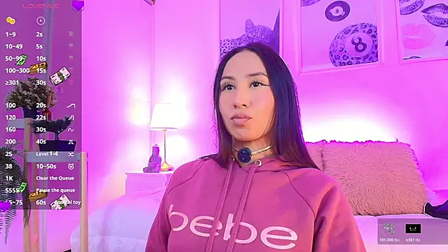 Valen ross  online show from 03/11/26, 10:26