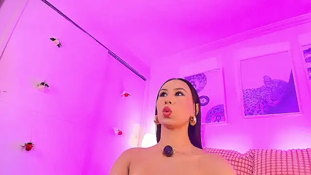 Valen ross  online show from 02/06/26, 09:11