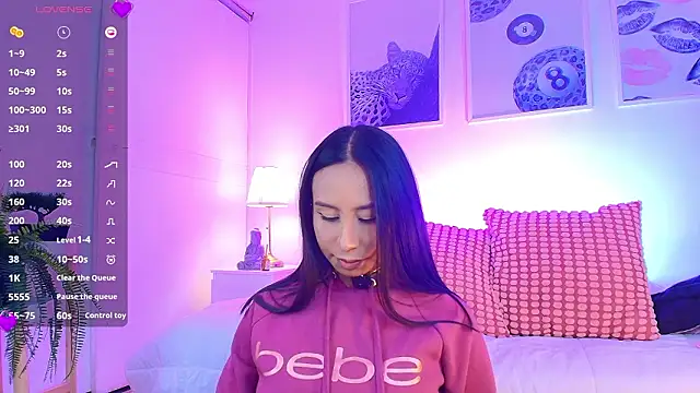 Valen ross  online show from 03/10/26, 10:25