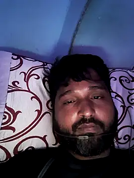 Snapshot of John96999 chatting on 10/07/25, 09:27 John96999 online show from 10/07/25, 09:27