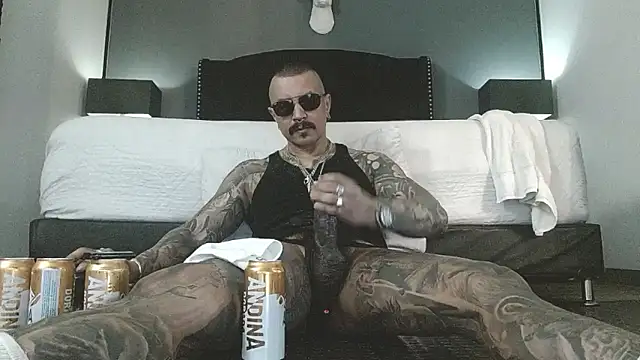 danilog515 online show from 01/13/26, 09:41