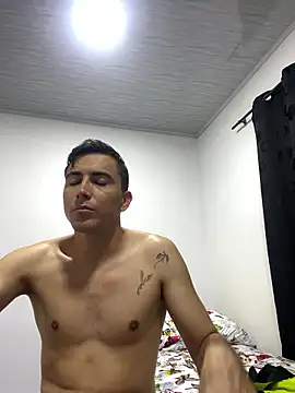 pareja curiosa19 online show from 01/11/26, 01:34