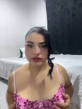 pareja curiosa19 online show from 02/14/26, 01:50