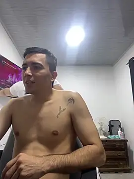 pareja curiosa19 online show from 02/07/26, 01:24