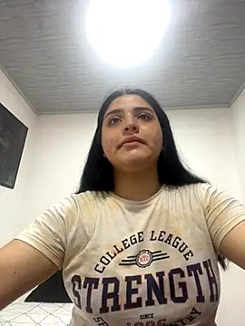 pareja curiosa19 online show from 11/01/25, 08:03