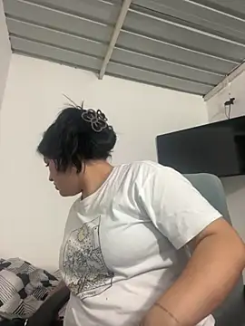 pareja curiosa19 online show from 10/16/25, 12:19