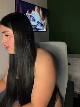 pareja curiosa19 online show from 06/04/26, 01:10