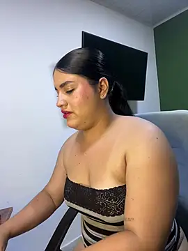 pareja curiosa19 online show from 06/06/26, 01:22