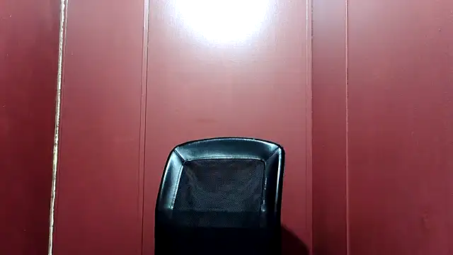 bwcizThrobbing online show from 10/31/25, 10:16