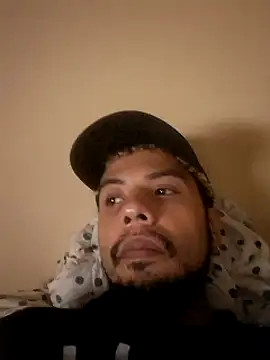 Snapshot of Fernandobs_ chatting on 03/17/25, 05:45 Fernandobs online show from 03/17/25, 05:45