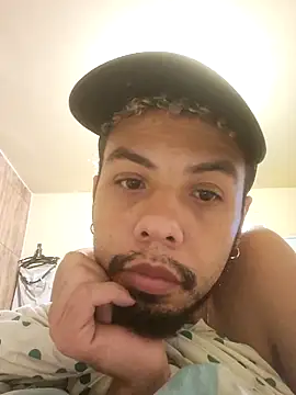 Snapshot of Fernandobs_ chatting on 03/16/25, 01:59 Fernandobs online show from 03/16/25, 01:59