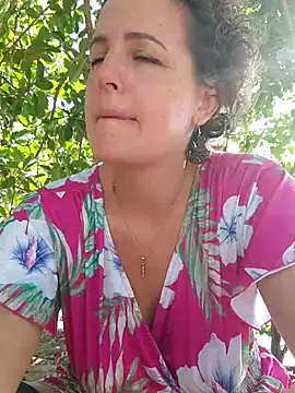 emiliemilf online show from 04/01/26, 06:16