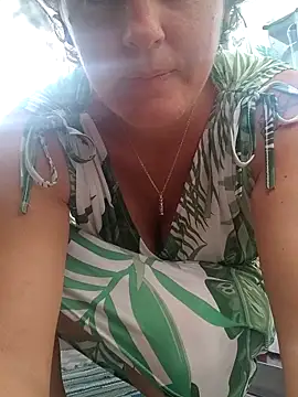 emiliemilf online show from 04/03/26, 08:04