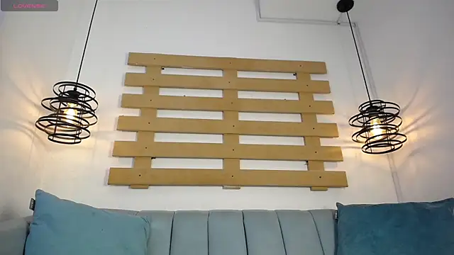 Andy Leex online show from 12/15/25, 07:41