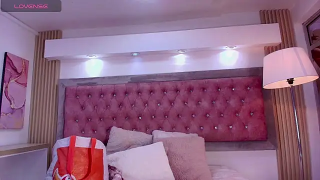 Andy Leex online show from 04/14/26, 08:36