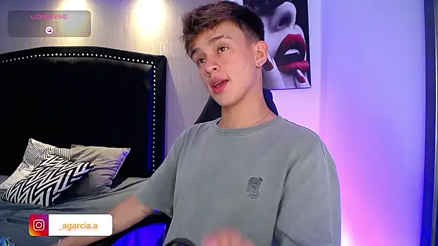 LiamWildx20 online show from 03/30/26, 04:58