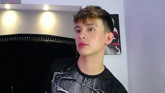 LiamWildx20 online show from 03/20/26, 11:17