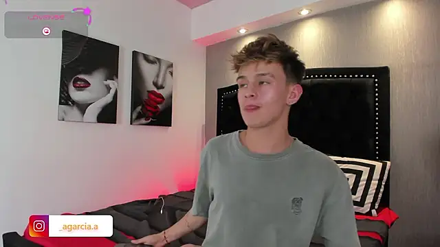 LiamWildx20 online show from 03/01/26, 04:12