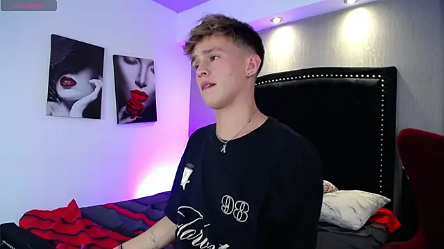 LiamWildx20 online show from 03/12/26, 05:02