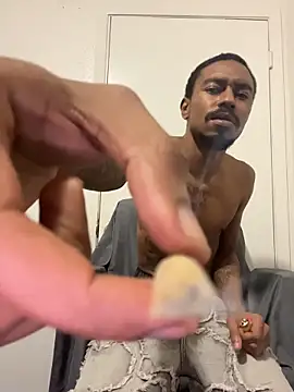 Snapshot of 9blk chatting on 02/21/26, 01:29 9blk online show from 02/21/26, 01:29