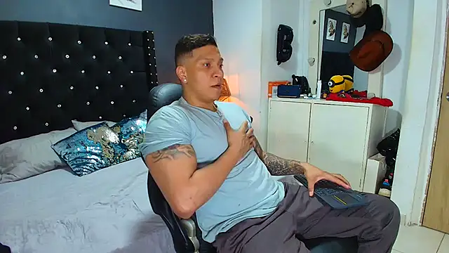 ethan dalton  online show from 03/19/26, 02:55