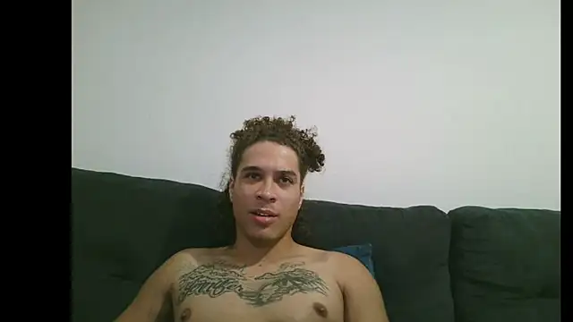 Snapshot of shurthingx chatting on 01/13/26, 11:58 shurthingx online show from 01/13/26, 11:58