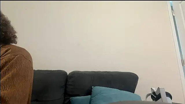 Snapshot of shurthingx chatting on 01/06/26, 05:28 shurthingx online show from 01/06/26, 05:28