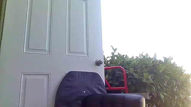 Snapshot of shurthingx chatting on 04/14/26, 04:23 shurthingx online show from 04/14/26, 04:23