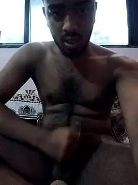 Snapshot of yourman_9161 chatting on 10/04/25, 11:45 yourman 9161 online show from 10/04/25, 11:45