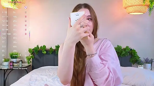 ConstanceHelms online show from 10/27/25, 05:19