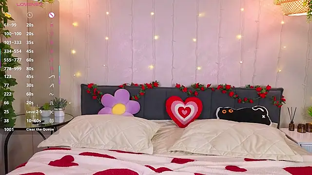 Snapshot of ConstanceHelms chatting on 02/05/26, 05:03 ConstanceHelms online show from 02/05/26, 05:03