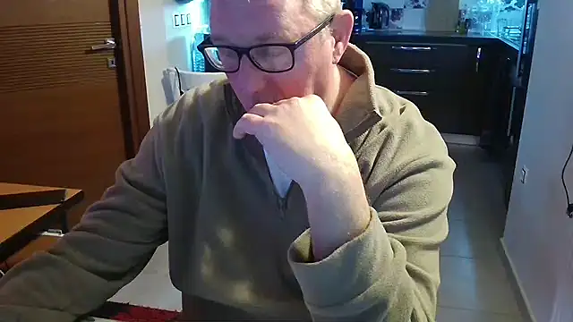 JamesBauer online show from 02/03/26, 06:22