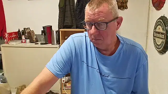 JamesBauer online show from 04/12/26, 04:49