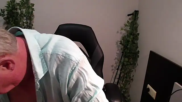 JamesBauer online show from 09/11/25, 03:50