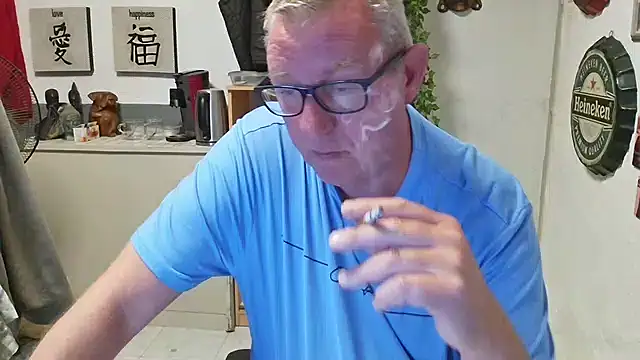JamesBauer online show from 04/23/26, 04:19