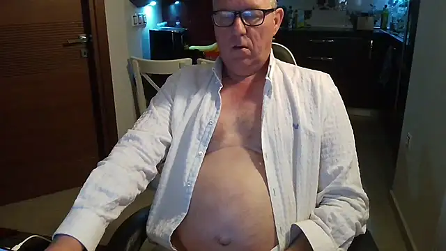 JamesBauer online show from 03/08/26, 04:05