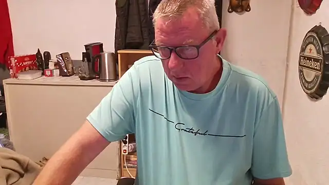 JamesBauer online show from 04/14/26, 04:17