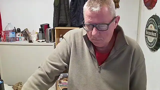 JamesBauer online show from 04/11/26, 03:47