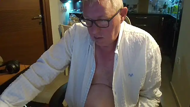 JamesBauer online show from 02/26/26, 04:56