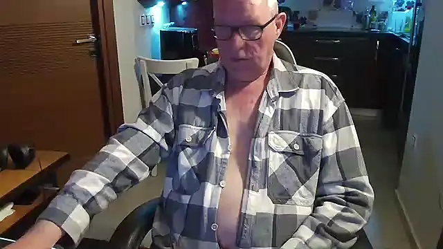 JamesBauer online show from 02/25/26, 05:07