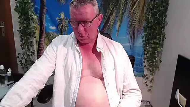 JamesBauer online show from 12/05/25, 04:33